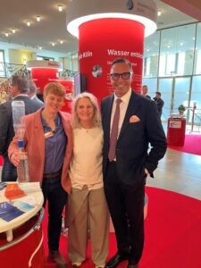 Vero Dunkel, elke Schlepütz und Frank Spölgen bei der Feier zum 200 jährigen Bestehen der SK KölnBonn